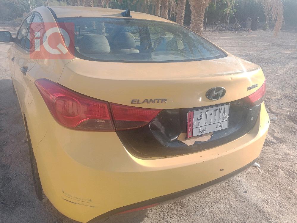هیوندای ئەلەنترا